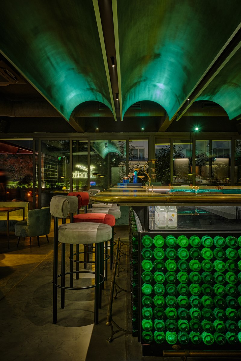 Bar Space